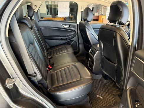 Used 2018 Ford Edge SEL w/ Equipment Group 201A image 12