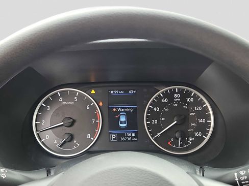 Used 2024 Nissan Sentra S image 22