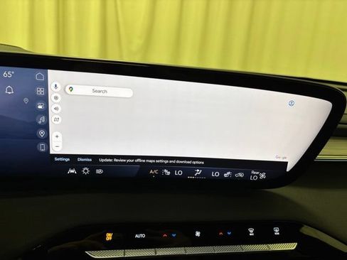Used 2025 Buick Enclave Preferred FWD image 23