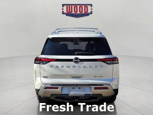 Used 2024 Nissan Pathfinder SL image 5