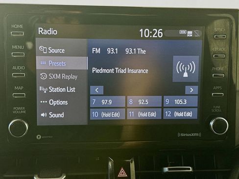 Used 2021 Toyota Corolla SE w/ SE Premium Package image 17