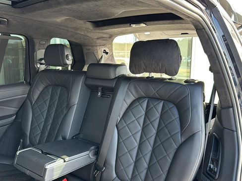 Certified 2023 BMW X7 xDrive40i w/ M Sport Package image 26