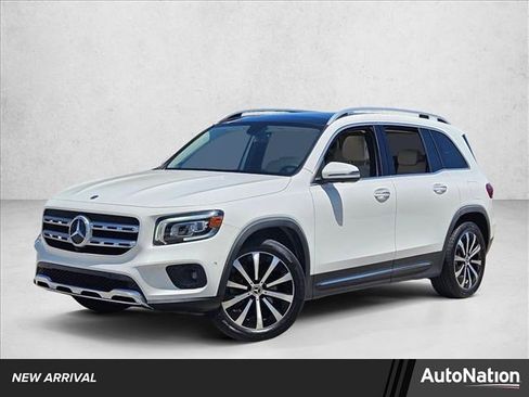 Certified 2021 Mercedes-Benz GLB 250 image 1