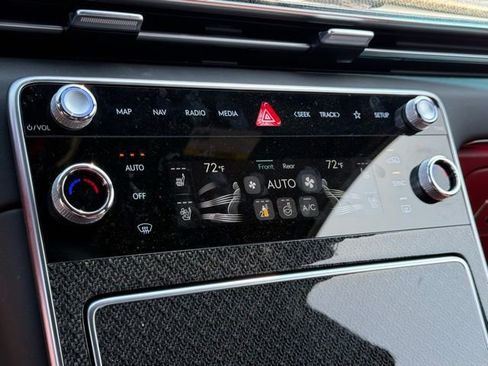 Used 2025 Genesis GV80 3.5T e-SC image 24