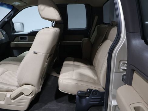 Used 2010 Ford F150 XLT image 18