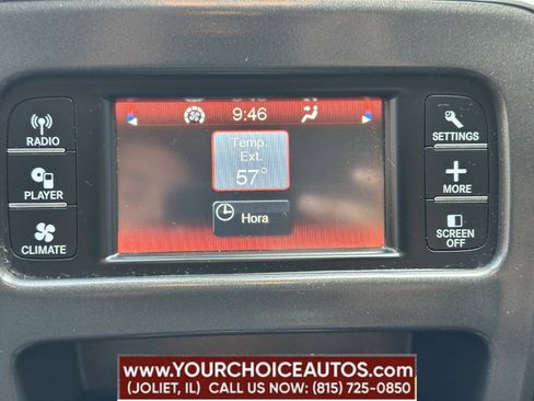 Used 2020 Dodge Journey SE FWD image 40
