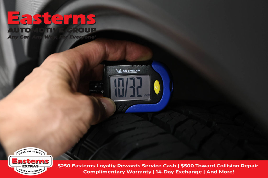 Used 2025 Subaru Ascent Premium AWD/4WD image 28