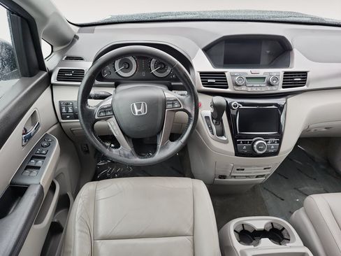 Used 2015 Honda Odyssey EX-L image 10