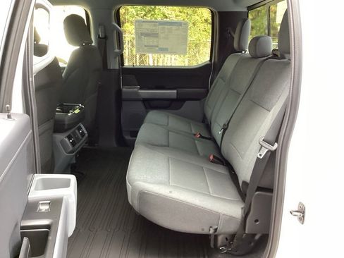 New 2025 Ford F150 XLT w/ Equipment Group 302A MID image 39