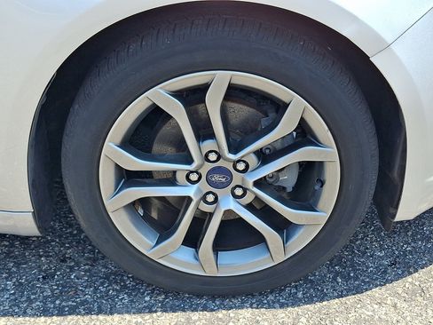 Used 2017 Ford Fusion S w/ Equipment Group 101A FWD image 7