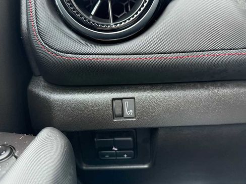 Used 2023 Chevrolet Colorado Z71 w/ Z71 Convenience Package 2 image 13