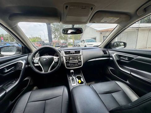 Used 2018 Nissan Altima 2.5 SL FWD image 17