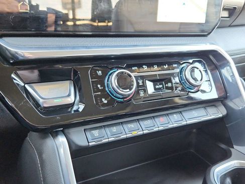 Used 2025 GMC Sierra 2500 Denali w/ Denali Reserve Package image 28