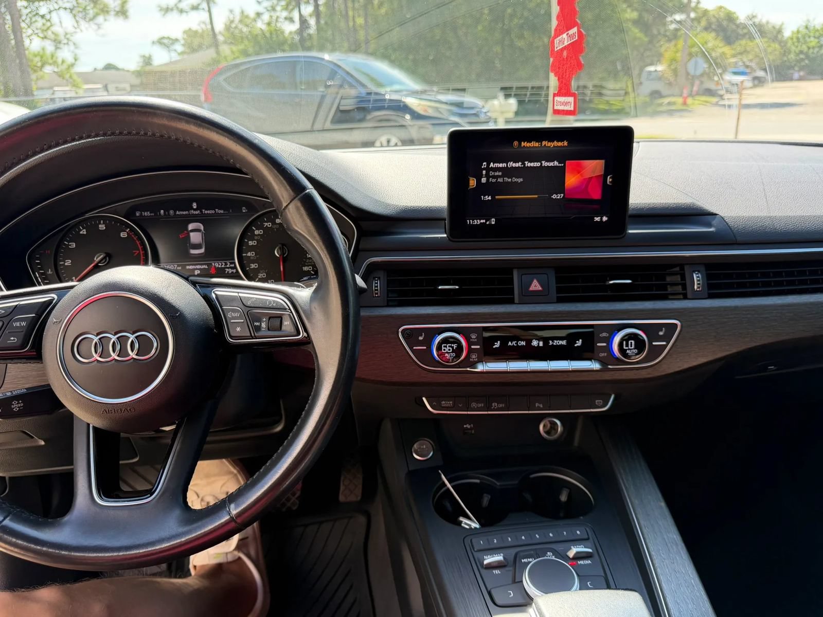Used 2019 Audi A4 2.0T Premium FWD image 12