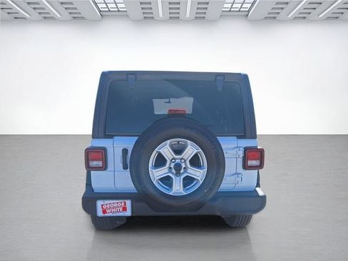 Used 2023 Jeep Wrangler Unlimited Sport AWD/4WD image 5