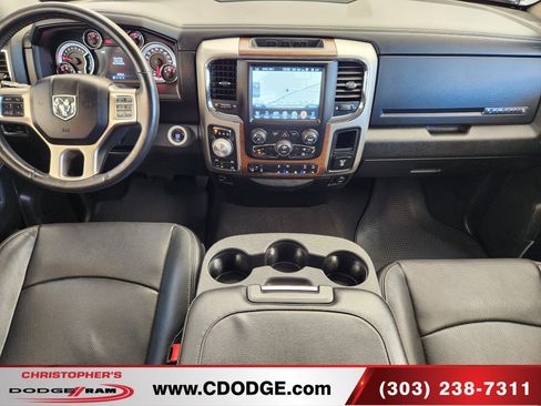 Used 2017 RAM 1500 Laramie w/ Convenience Group AWD/4WD image 18