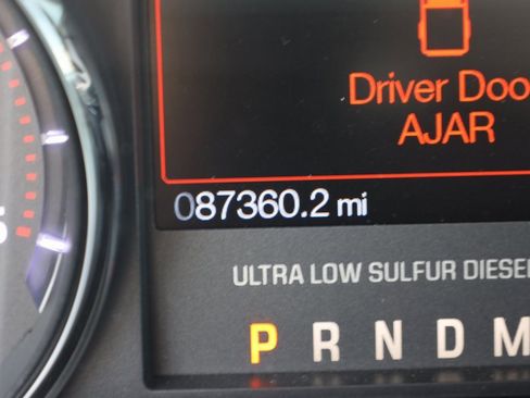 Used 2016 Ford F350 Platinum w/ FX4 Off-Road Package image 13