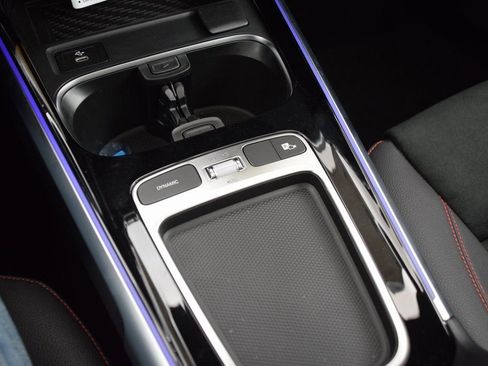 New 2026 Mercedes-Benz GLB 35 AMG 4MATIC image 29