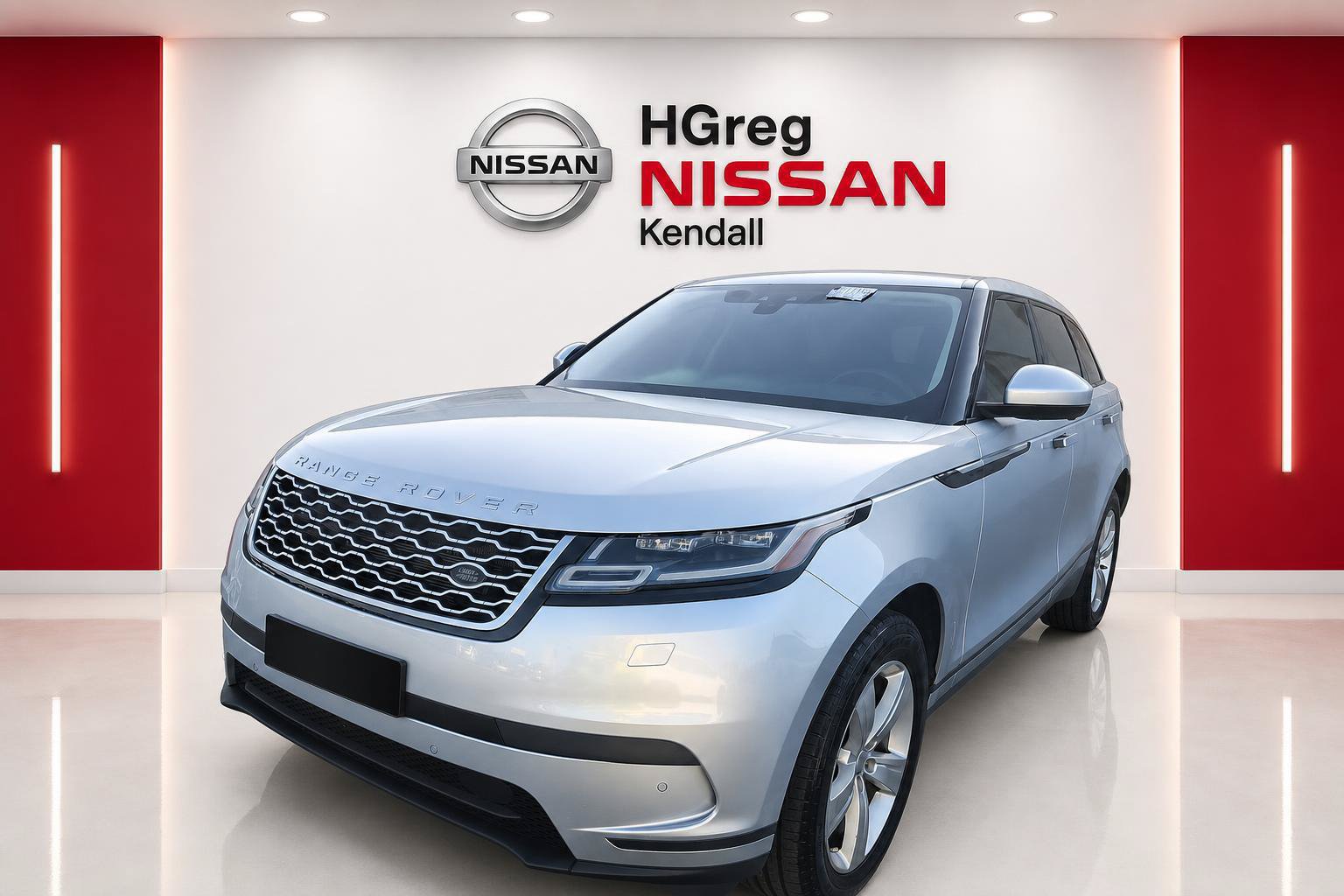 Used 2020 Land Rover Range Rover Velar S AWD/4WD image 3