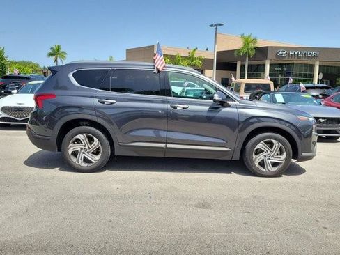 Used 2023 Hyundai Santa Fe SEL FWD image 4