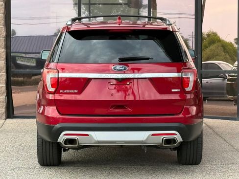 Used 2017 Ford Explorer Platinum AWD/4WD image 9