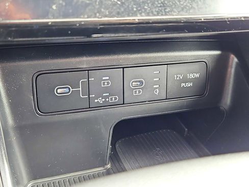 Used 2025 Hyundai Tucson SEL AWD/4WD image 17