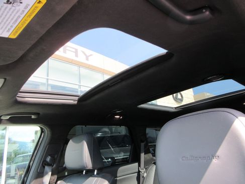 Used 2026 Hyundai Palisade Calligraphy AWD/4WD image 16
