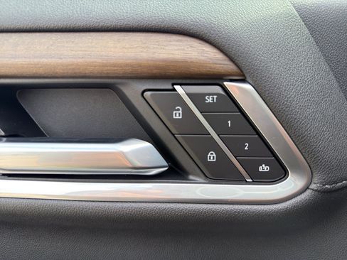 New 2026 Chevrolet Silverado 2500 High Country w/ High Country Premium Package AWD/4WD image 19
