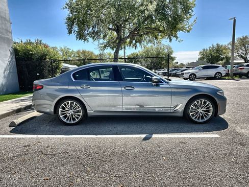 Used 2022 BMW 530i 530i w/ Premium Package image 10