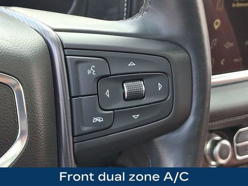 Used 2023 GMC Yukon XL Denali Ultimate AWD/4WD image 8