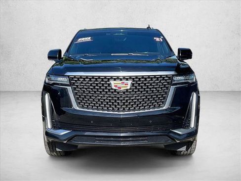 Used 2021 Cadillac Escalade ESV Premium Luxury w/ Driver Assist Tech Package AWD/4WD image 3
