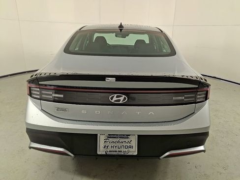 New 2026 Hyundai Sonata SE FWD image 5