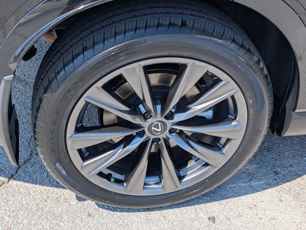 Used 2023 Lexus RX 350 F Sport w/ Cold Area Package AWD/4WD image 24