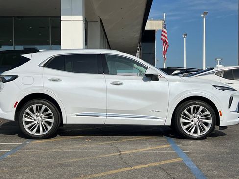 New 2026 Buick Envision Avenir image 4