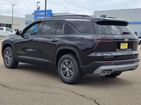 New 2026 Chevrolet Traverse LT FWD image 7