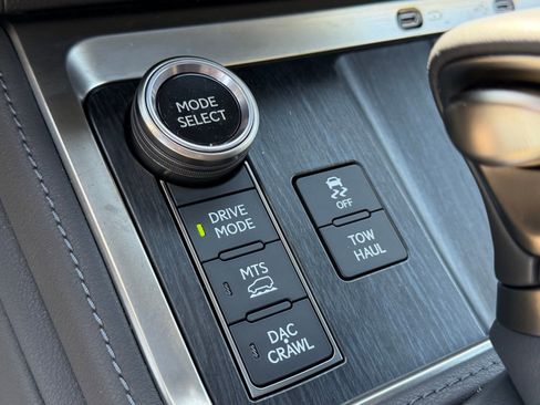 Used 2024 Lexus GX 550 AWD/4WD image 30