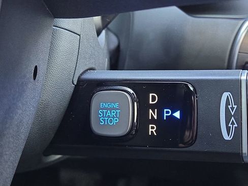 Used 2026 Hyundai Palisade Calligraphy image 9