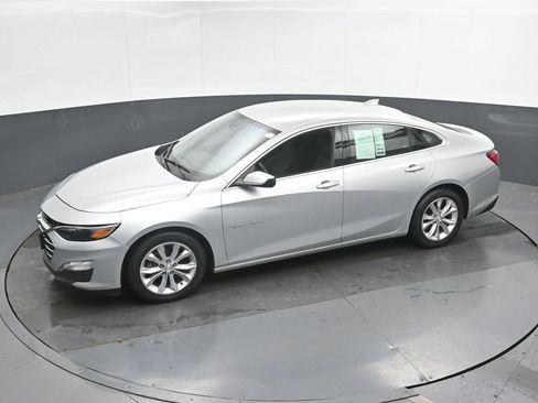 Used 2019 Chevrolet Malibu LT FWD image 28