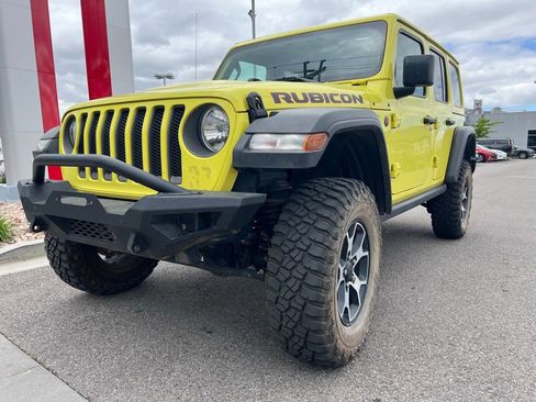 Used 2022 Jeep Wrangler Unlimited Rubicon AWD/4WD image 2