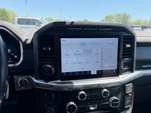 Used 2021 Ford F150 Lariat w/ Equipment Group 502A High AWD/4WD image 14