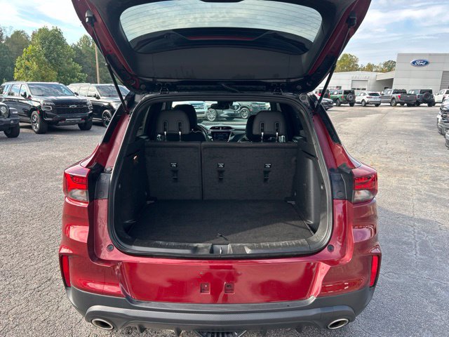 Used 2023 Chevrolet TrailBlazer RS w/ Convenience Package FWD image 23