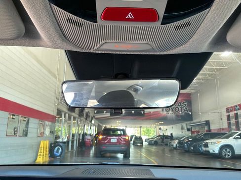 Used 2025 Kia K4 FWD image 17