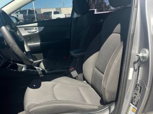 Used 2023 Kia Forte LXS FWD image 34
