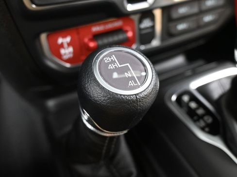 New 2026 Jeep Gladiator Sport image 19