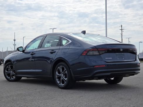 Used 2023 Honda Accord EX image 15