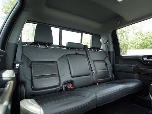 Used 2020 GMC Sierra 2500 Denali w/ Denali Ultimate Package AWD/4WD image 12