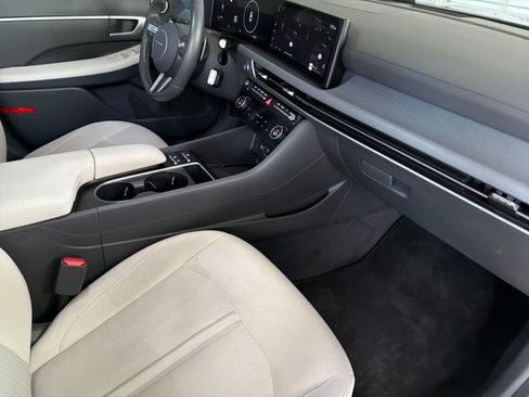 Used 2024 Hyundai Sonata SEL w/ Convenience Package FWD image 15