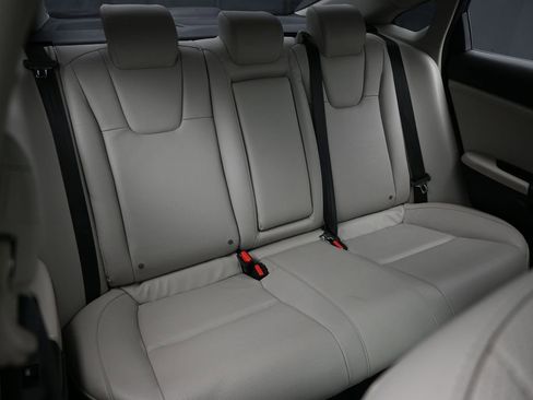 Used 2020 Honda Insight Touring image 33