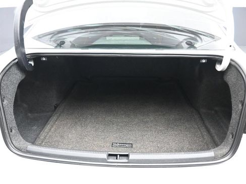 Used 2012 Volkswagen Passat 2.5 S FWD image 38