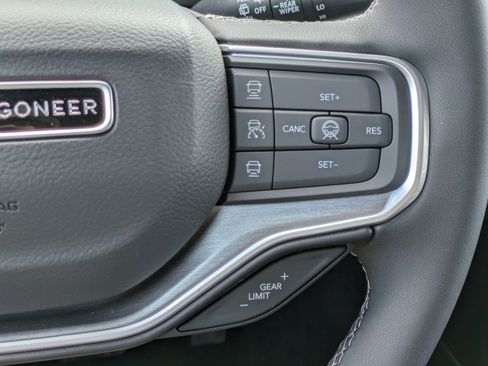 New 2026 Jeep Grand Wagoneer L Limited AWD/4WD image 20